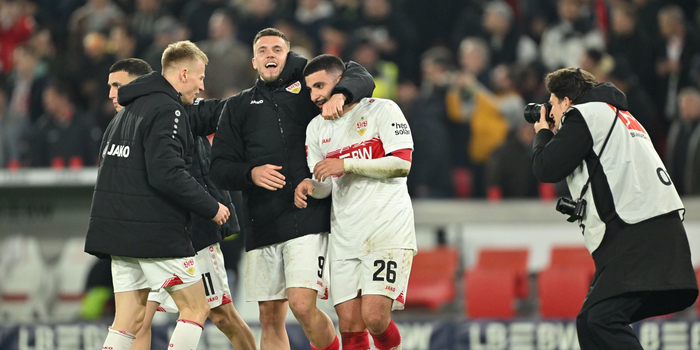 世界杯官网软件下载安装-斯图加特击败莱比锡在争夺前四的道路上取得重大突破|莱比锡红牛|拜仁慕尼黑|范德沃特|霍芬海姆|勒沃库森_新浪体育_新浪新闻